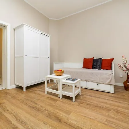 New Studio 3 - Self Check In, Parking Possible, Weekend Free Parking Bratislava Exterior photo