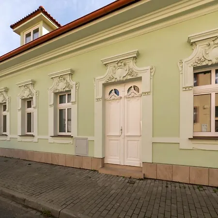 New Studio 3 - Self Check In, Parking Possible, Weekend Free Parking Bratislava Exterior photo
