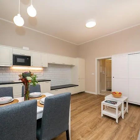 New Studio 3 - Self Check In, Parking Possible, Weekend Free Parking Bratislava Exterior photo